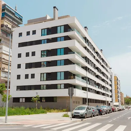 Cosmopolitan Apartment *
